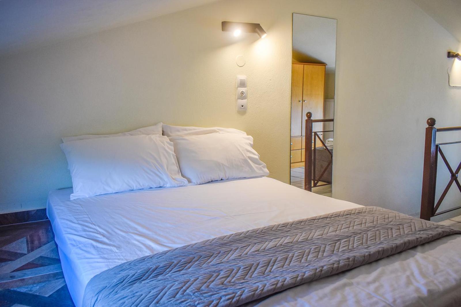 Ktima Holiday House Скіатос Екстер'єр фото